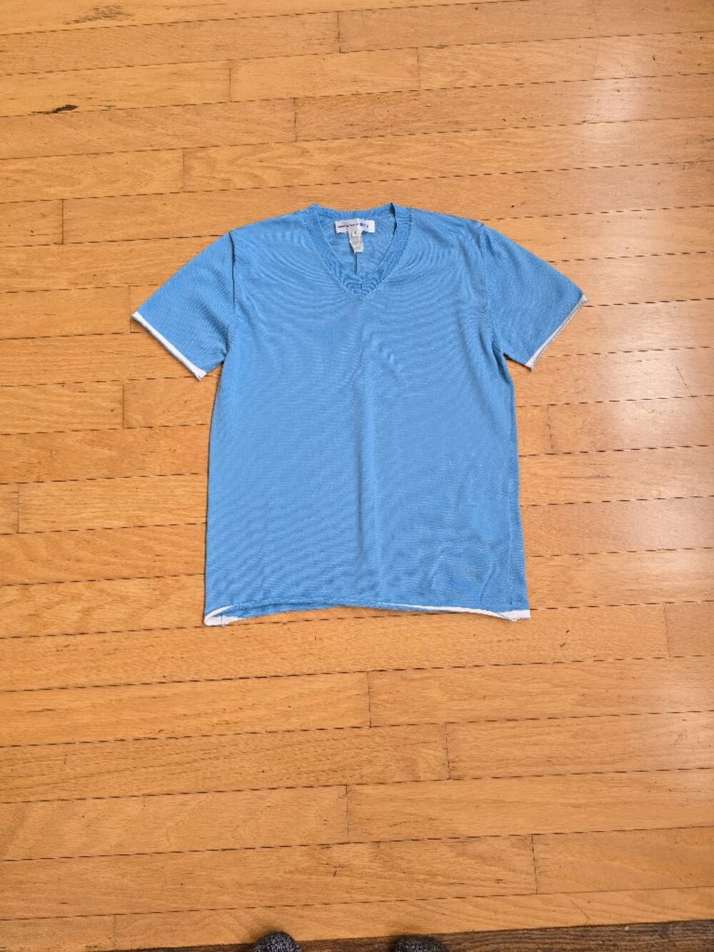 Comme des Garcons | Blue V-Neck Short Sleeve Made in Italy Knit Shirt | Men's M
